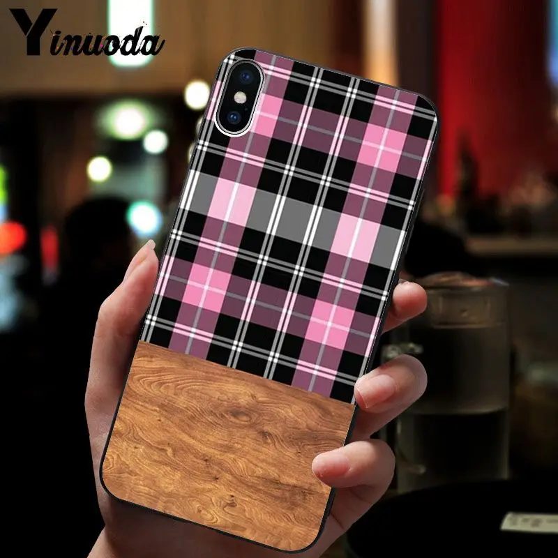 Colorful Lattice Stripes
