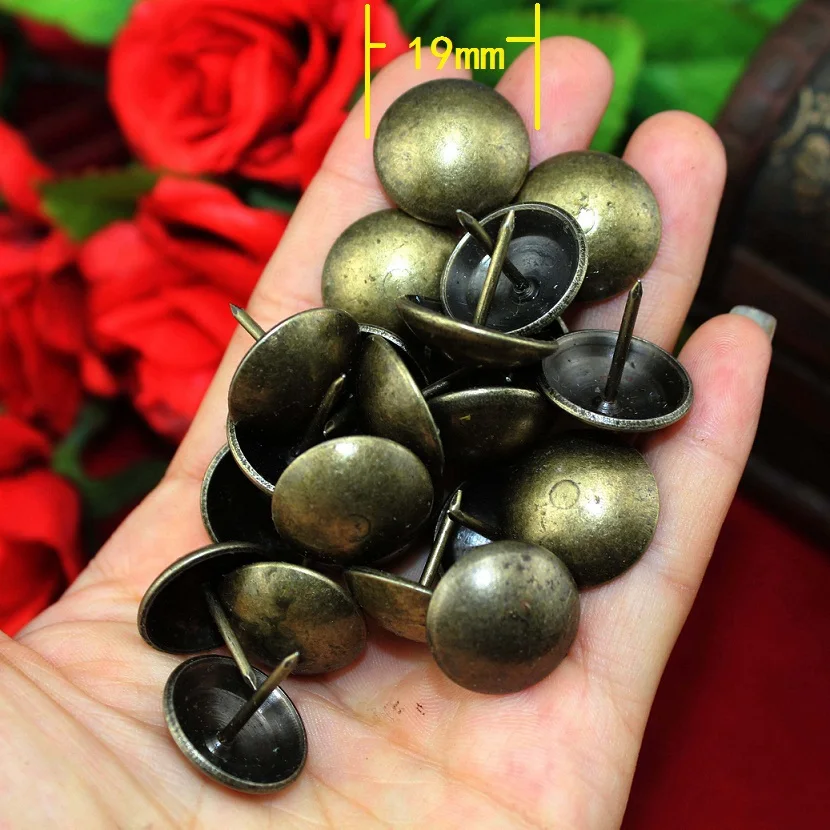 19 * 18MM glossy nails wooden antique wooden decorative sofa nails 19
