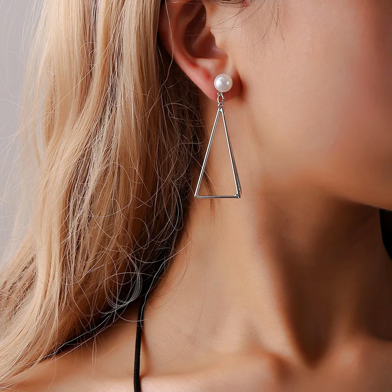 

Korean New Statement Triangle Gold Silver Pearl Earrings Creative Fashion Hyperbole Hollow Drop Earring for Women 2019