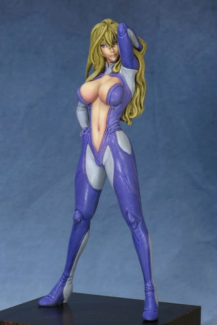 

1:20 Resin Kit Sophie Mcmarvel Miniature Garage Kit