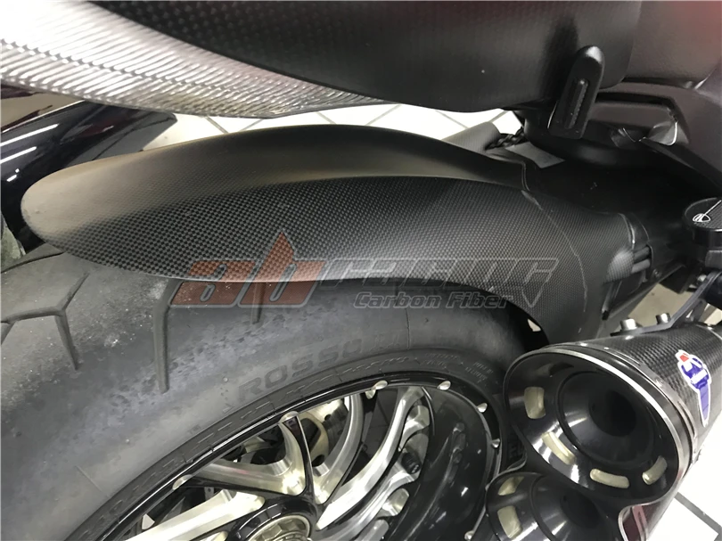 2011-2014 Ducati Diavel Carbon Fiber Rear Hugger Guard 