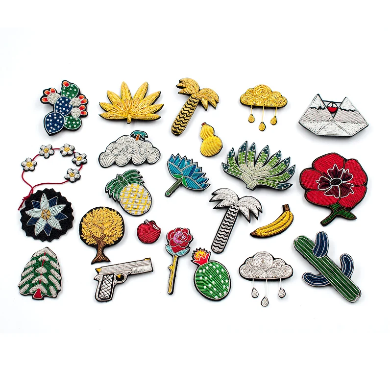 

Indian silk handmade embroidery cute little brooch female brooch children's pin creative accessories decorative wild mini tide