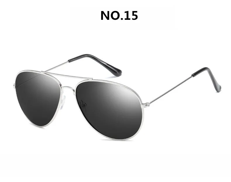 DJXFZLO Vintage Classic Sunglasses Women Men Brand Designer Men's Pilot Driving Mirror Sun Glasses Female Oculos de sol UV400 reader sunglasses
