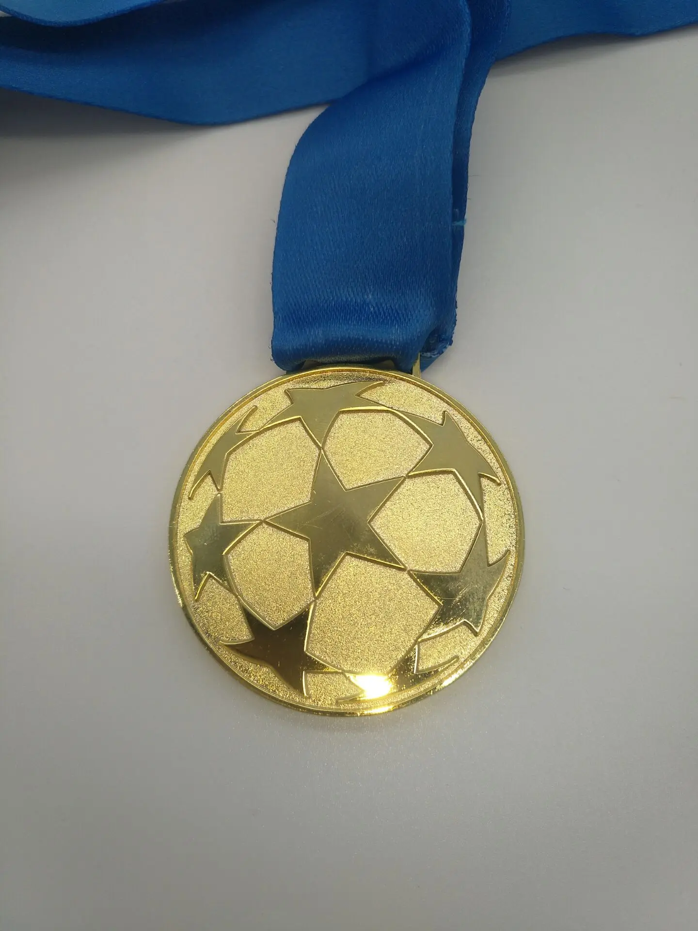 European Soccer League Champions Golden Medal Blank Edition Collection 1 1 Replica Medal Award Souvenir Sports Souvenirs Aliexpress European Soccer League Champions Golden Medal Blank Edition Collection 1 1 Replica Medal Award Souvenir Sports Souvenirs Aliexpress
