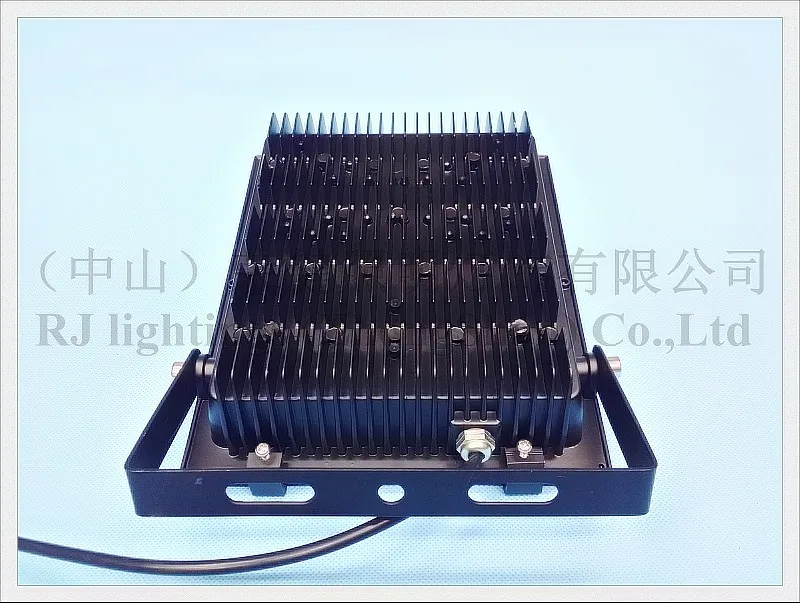 led flood light new radiator 50w (4)