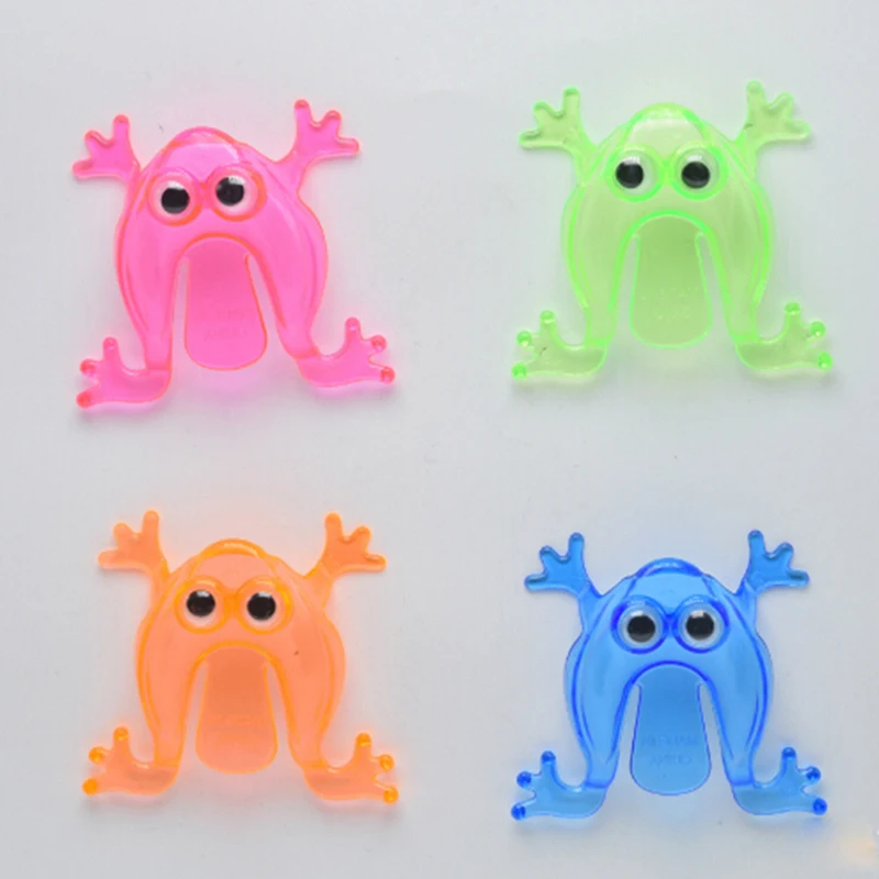 Toddmomy 12Pcs Jumping Plastic Frog Jumping Toys Sensory Toys Party Favor (Random Color
