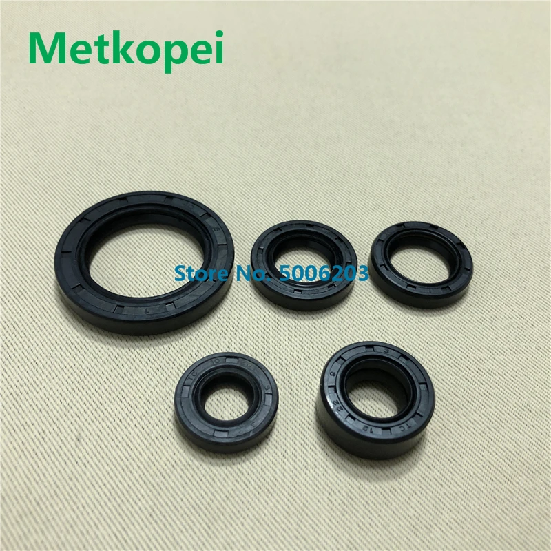 GN125 engine oil seal (2)