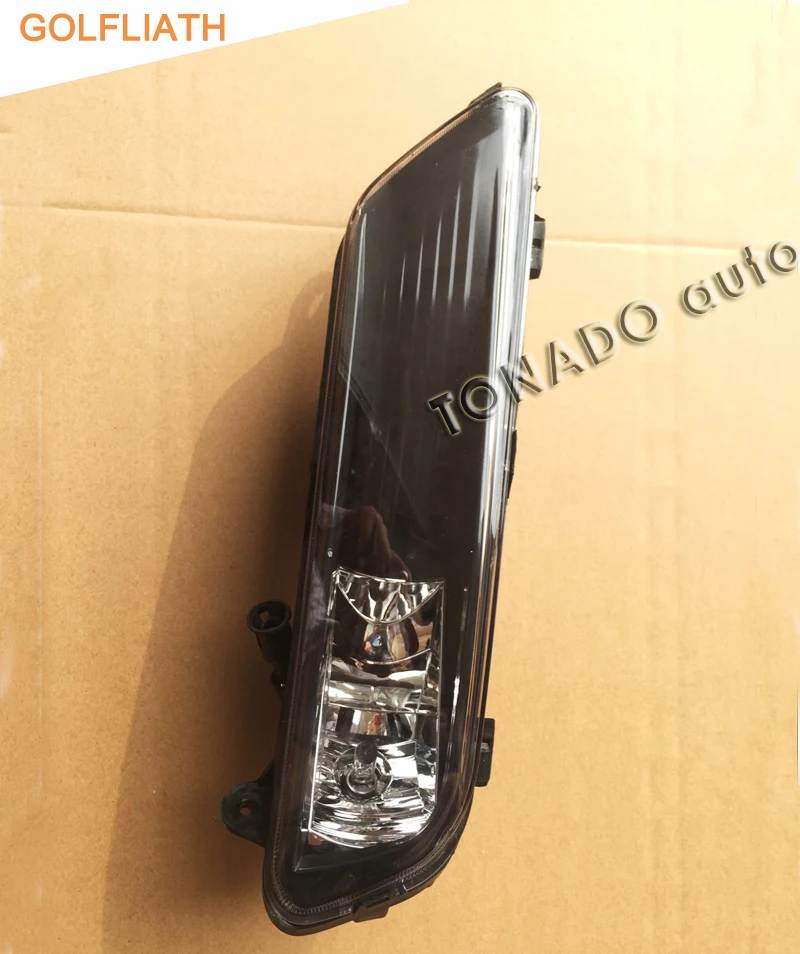 

2pcs Car Front Side Fog Light Fog lamp Cover Assembly For VW Golf 7 MK7 VII Rline 2014-2016