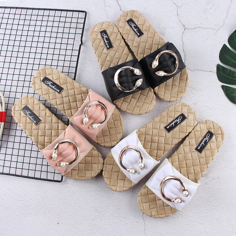 

Fashion Trend Summer Women's Slippers Casual Bead Ring Hundred Teen Slippers