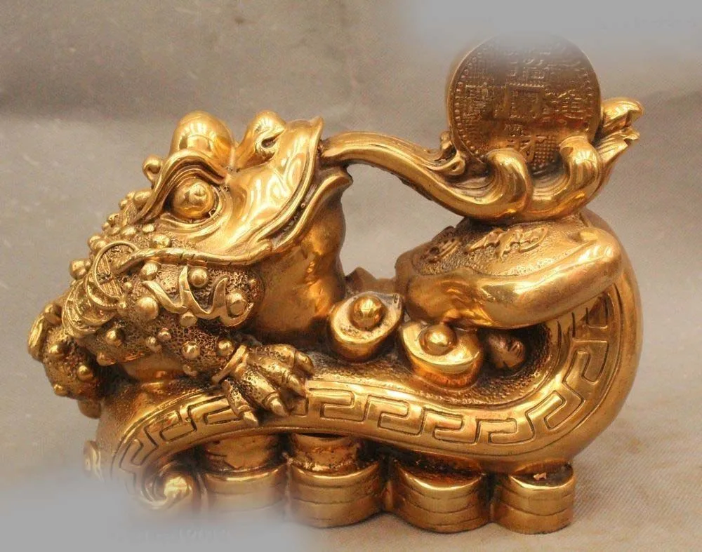 

8" Chinese Folk Feng Shui Brass Wealth Rich Golden Toad Spittor Ru Yi Statue