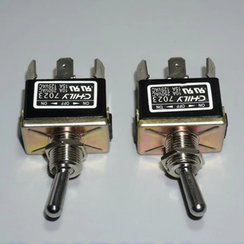 Мини переключатель на черном перекидном выключателе 3 положения 6 контактов