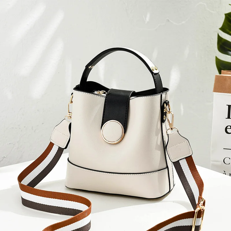 المرأة حقيبة ساع عارضة حمل المؤنث الأعلى مقبض حقيبة يد فاخرة حقائب النساء مصمم جودة عالية الكتف