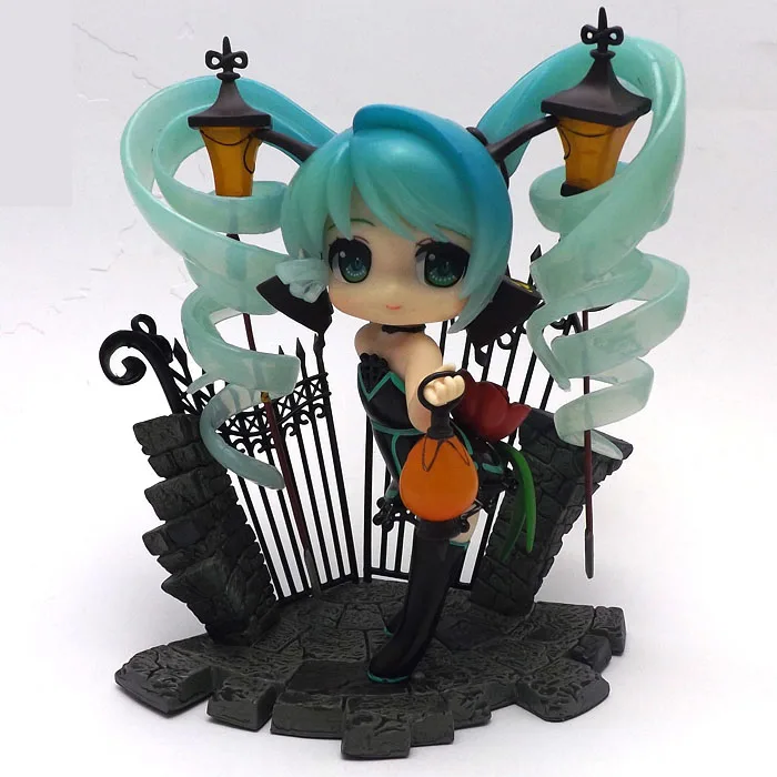 

15cm Anime VOCALOID Hatsune Miku Lovely Curly Street lamp Q version PVC Action Figures Collection Model Toys