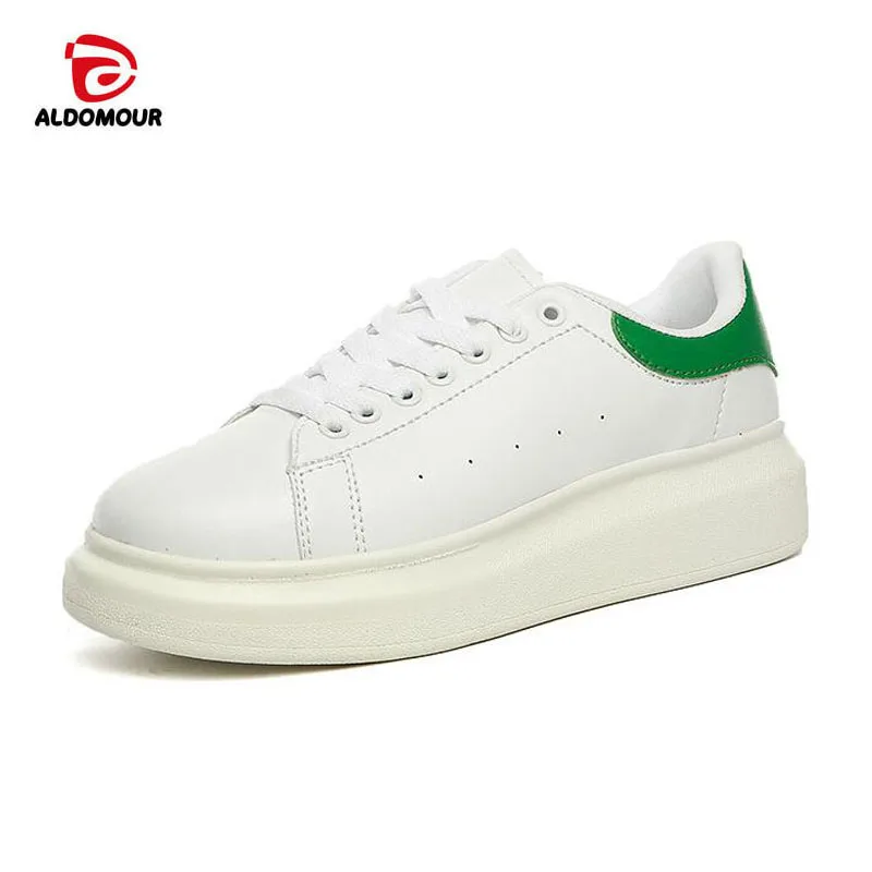 ALDOMOUR Skateboarding Shoes 2018 Womens Men's Skateboard Shoes Sneakers PU Walking White Shoes For Men Women Free Shipping