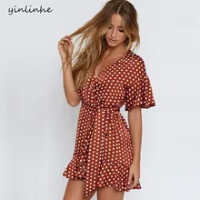Yinlinh Red Polka Dot Vestido de Verão de Manga Curta V Neck Sexy Mini Vestido Mulheres Sash Cintura Fina Irregular Ruffles Vestidos 304