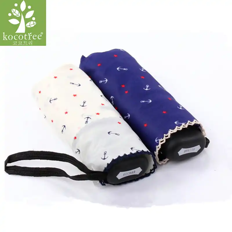 small folding umbrella