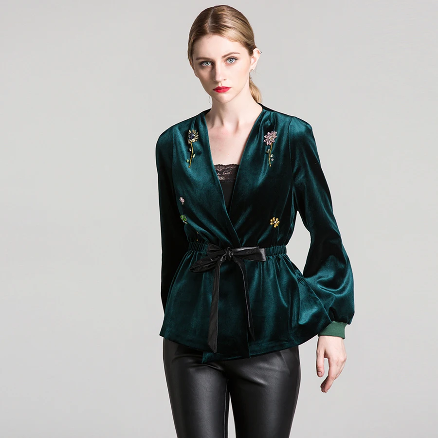 Koop Vintage Fluwelen Jassen Nieuwe 2020 Herfst Winter Fashion Hoge Kwaliteit Vrouwen V hals Kralen Riem Diamanten Zwart Groen Open Jacket