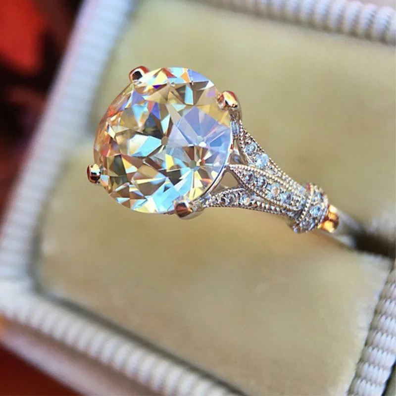 

Hot Sale Trendy Rings For Women S925 Silver Charms Round Stone Ladies Shine Jewelry Bridal Wedding Engagement Ring Anillos Mujer