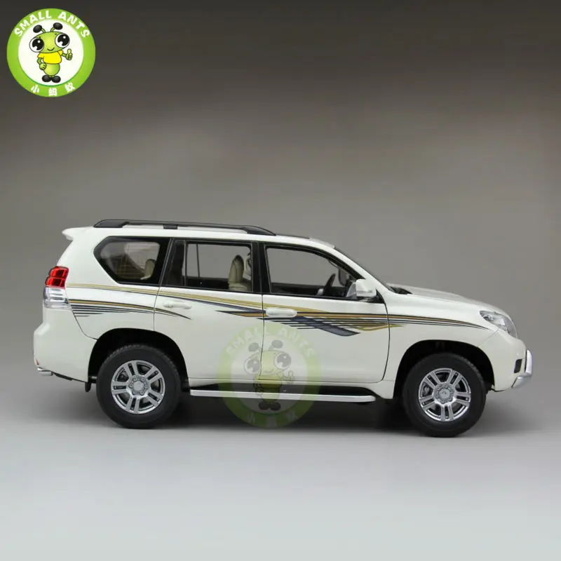 1:18 Масштаб Land Cruiser Prado литья под давлением модель автомобиля SUV игрушки для подарков коллекция хобби белый