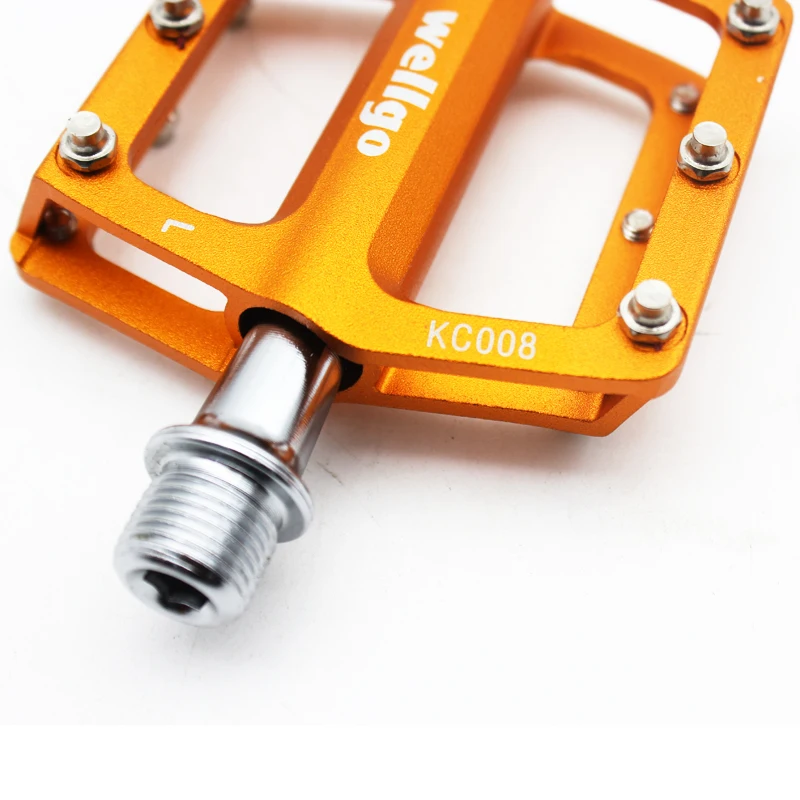 

WELLGO KC008 MTB BMX Bike Bicycle Pedal Ultralight Aluminum Extruted Platform Pedals 9/16" Spindle Sealed Bearing for Bike