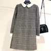 Robe en laine à manches longues col pan, tenue ample à carreaux, coupe trapèze, grande taille 4XL ► Photo 1/5