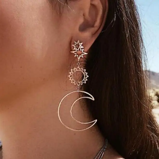 

ex929 Europe Vintage alloy sun god moon god asymmetric exaggerated moon sun earrings Female jewelry accessories
