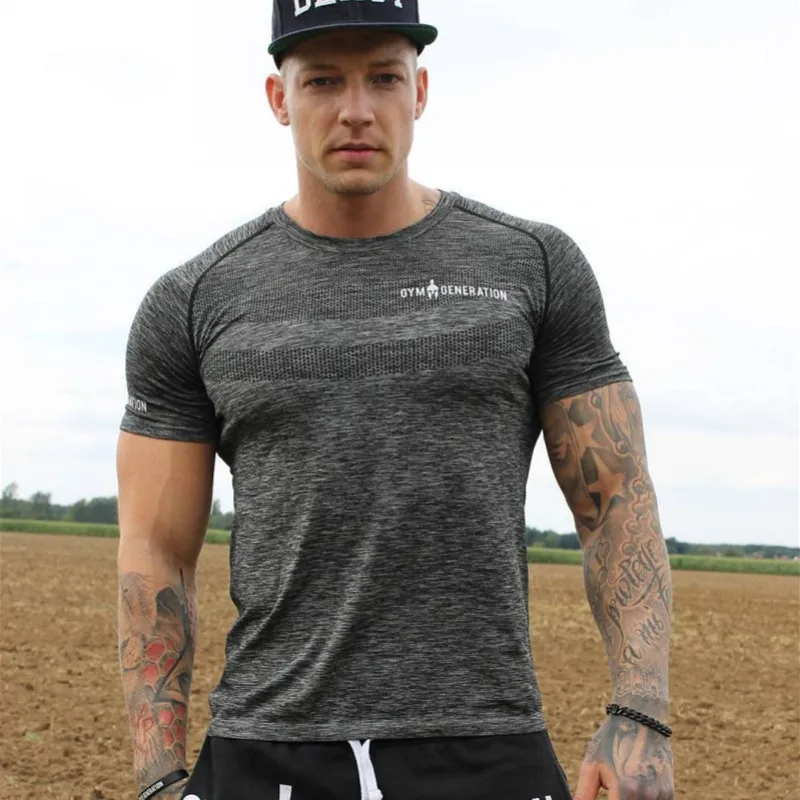 

2019 Summer Bodybuilding Quick drying Fitness Crossfit Elastic Short Sleeve T-shirt Men Gyms Casual Tight T Shirts Tees Tops