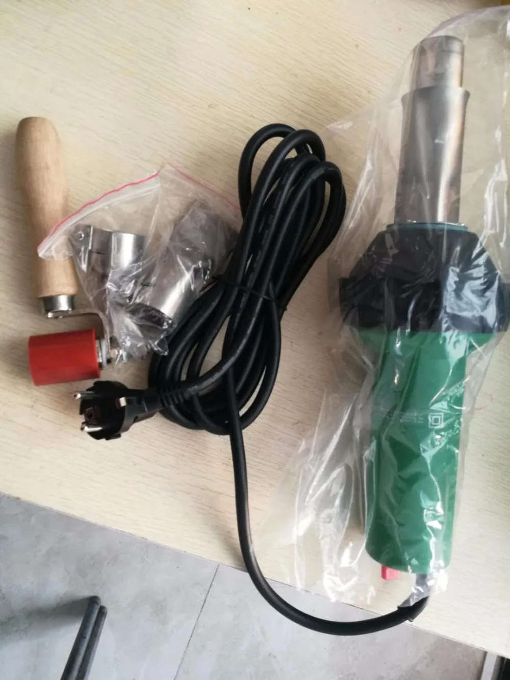 

Handy Plastic welder Tools Hot Air gun Machine PVC Plastic Machine