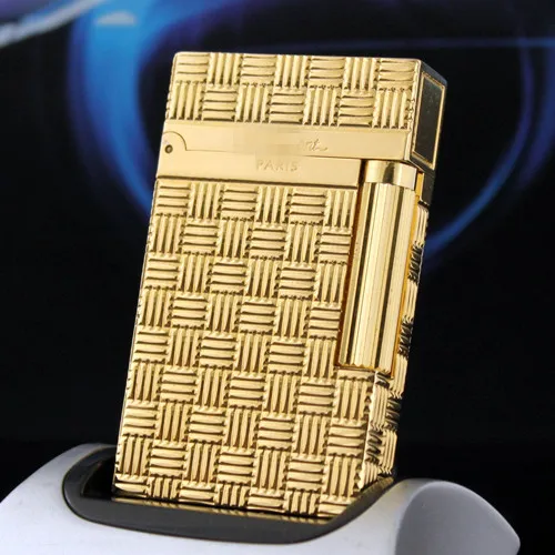 

S.T Memorial D upont lighter Bright Sound! New In Box Serial number T944