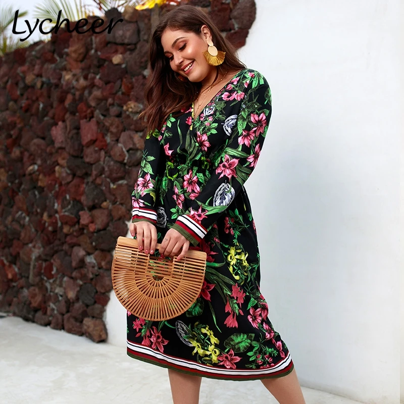 

Lycheer Plus size bohemian floral print women dress Big size high waist deep vintage sexy dress Long sleeve midi dresses 2019