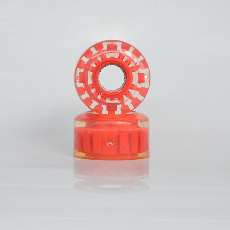 4 أجزاء 58 ملليمتر * 32 ملليمتر 85A الأسطوانة LED فلاش عجلة ل الأسطوانة أحذية تزلج ، الملونة ضوء عندما تناوب ، المغناطيس النوى كما هدية