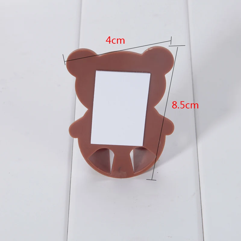 2Pcs/Lot Home Office Muro Adesivo di Plastica Plug Power Socket Holder Hanger Hook Potente Pasta Tipo di Spina Alimentazione