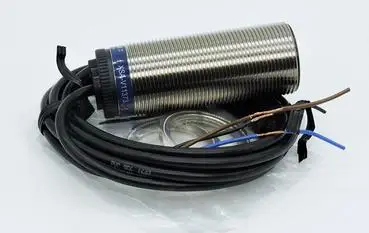 

XSAV12373 New High Quality Schneider Proximity Switch Sensor