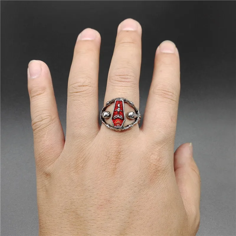 Винтажное кольцо в виде дневников вампира семейное с гербом Сальватора Стефана