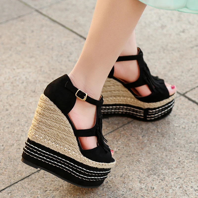 

Straw 15CM super high heel wedges sandals tassel fish mouth muffin thick platform female sandals small size womens shoes 32,33