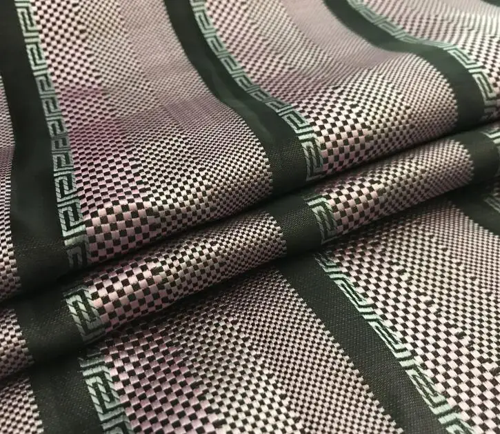 

Fashionable Roman Pink Stripe Jacquard Fabric Ancient Dress Fabric