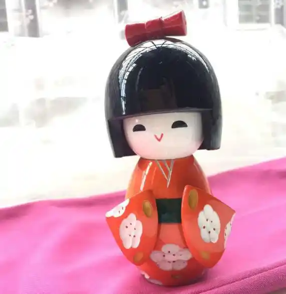 cute japanese dolls