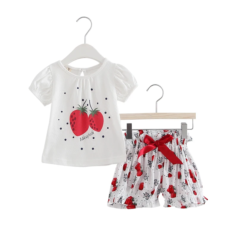 Retail Summer newborn baby clothing sets strawberries print kids T
