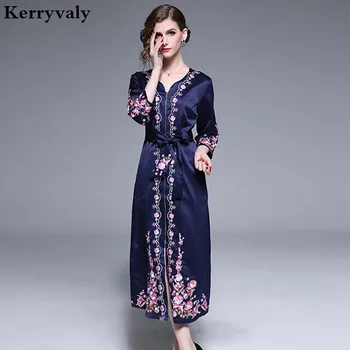 

Spring Women Gothic Floral Embroidery Dress Robe Femme Ete 2020 V-neck Large Pendulum Long Party Dress Vestido Longo K6899