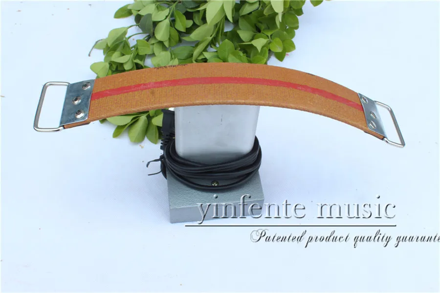 

Bending Iron for guitar 220 OR 110 VO the height is 12cm
