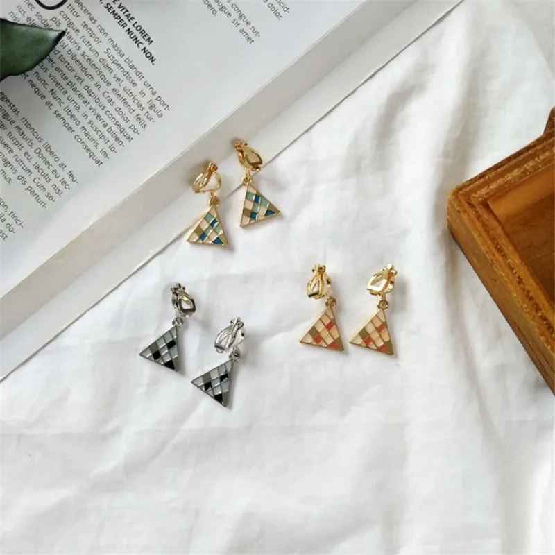 

The new Japanese and Korean Style New Simple Triangle Earrings, Stylish and Elegant Female Earring Jewelry Best Gift for Friends