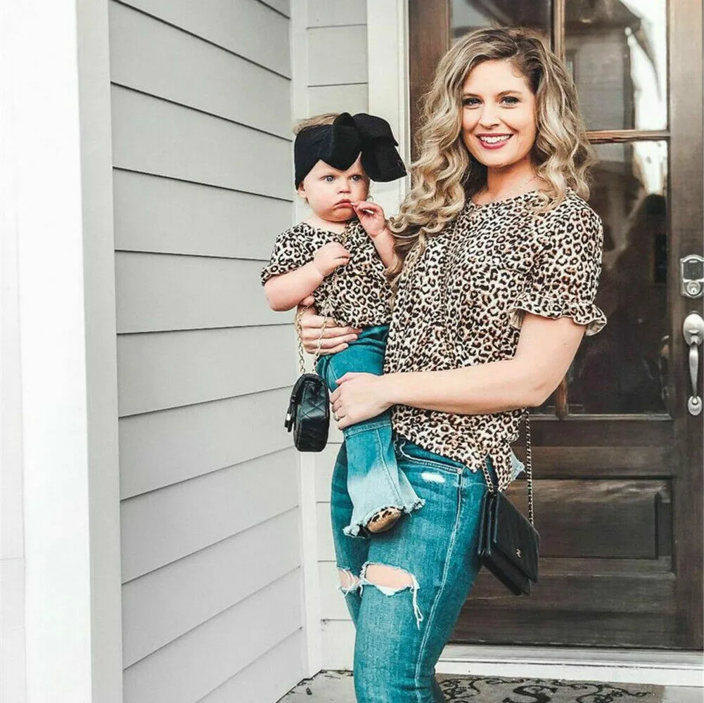 

Fashion Mother and Daughter Leopard Print Summer Tops Family Matching Clothes