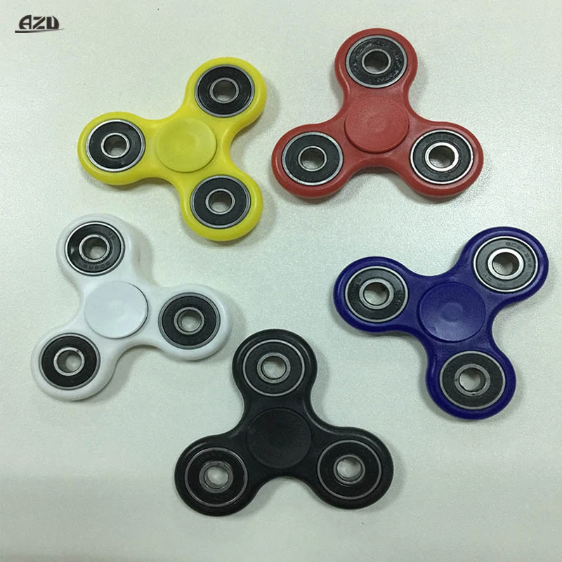 triangle fidget toy