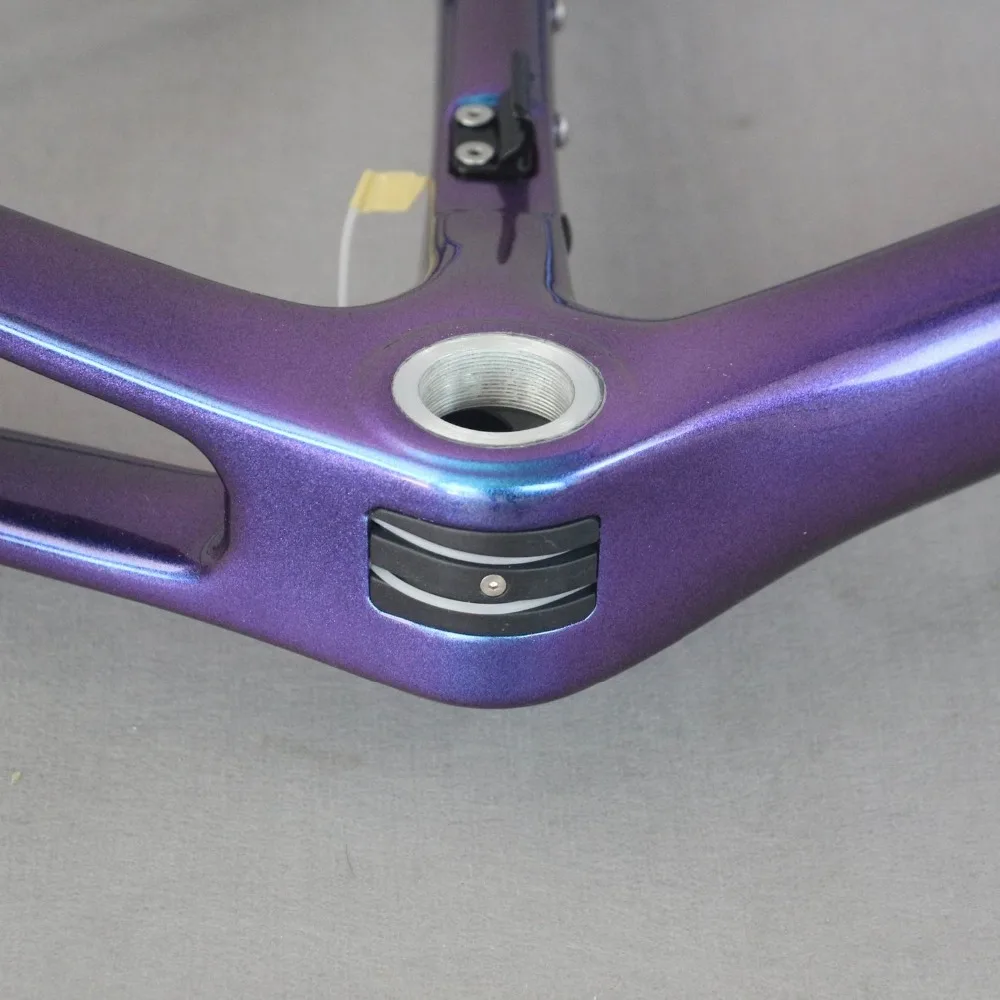 Clearance Chameleon paint full carbon bike parts frame,carbon road bike frame FM208 , carbon aero road frame Di2 OEM ODM carbon bicycle 5