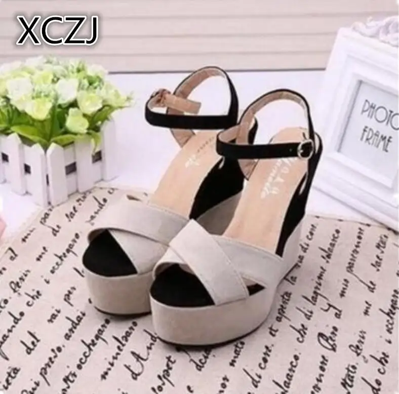 

2019 summer new female sandals high-heeled slope with color matching shoes muffins thick waterproof platform shoes women