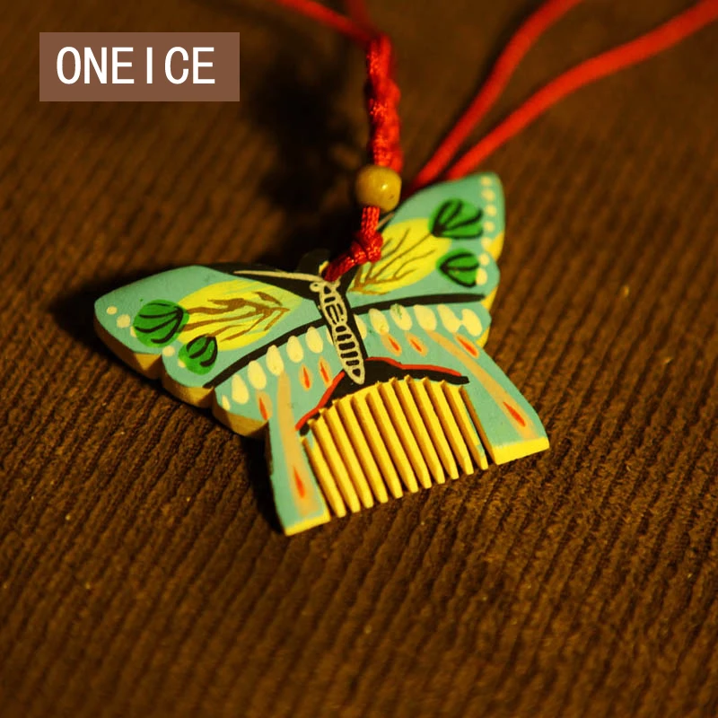 

Chinese Small Craft Wooden Comb Gift Bag Pendant Ornaments Hand Painted Little Butterfly Q Models Wedding Decoration