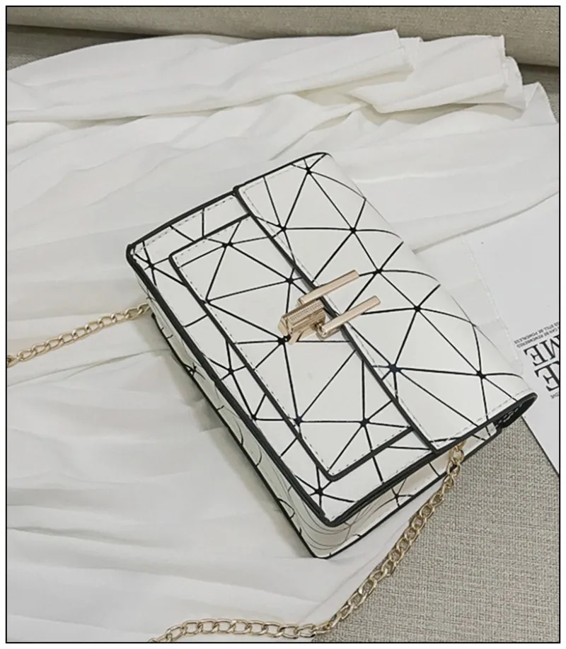 conew_aa5217-5
