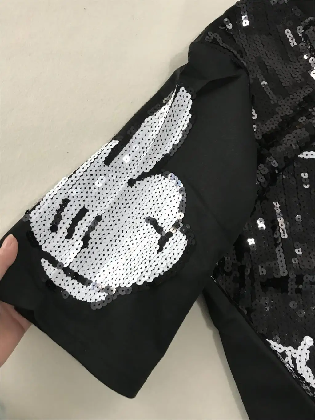 Kaufen 2019 Punk Stil Pailletten Cartoon T shirt Kleid Frauen T Shirts Lose Kleid Sommer T Shirts Vestidos Schwarz Tops für Frauen tees High