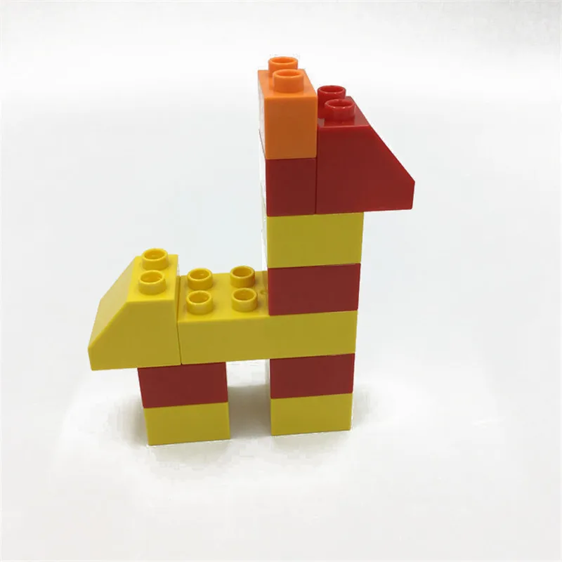 10551439584_1589916803