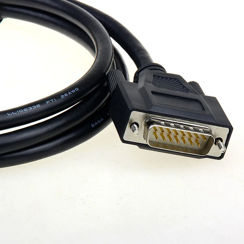 cabos de computador e conectores
